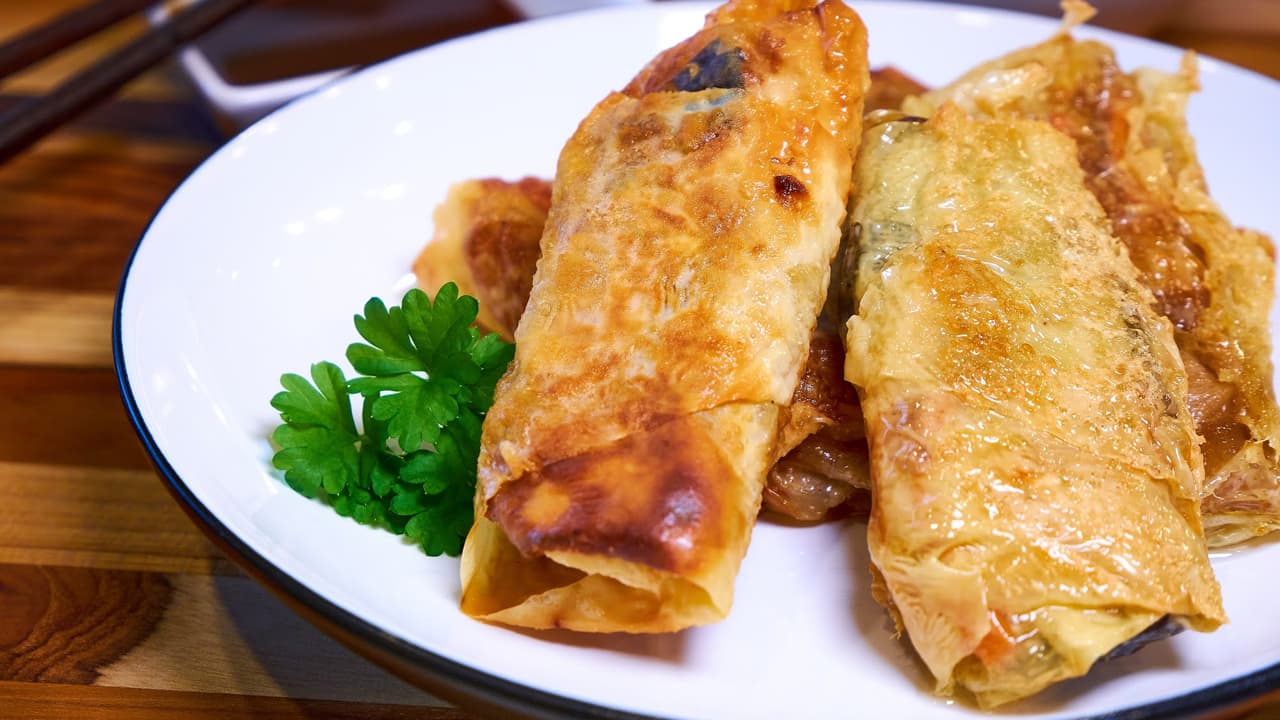 The Multiple Variations of Beancurd Skin – Exploring Flavors from Deep-Fried to Pan-Fried Beancurd Rolls